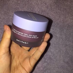 Florence by mills mind glowing peel off mask